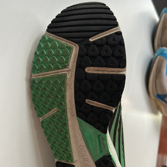 New Balance 1500 v5 - Picture 2 of 2